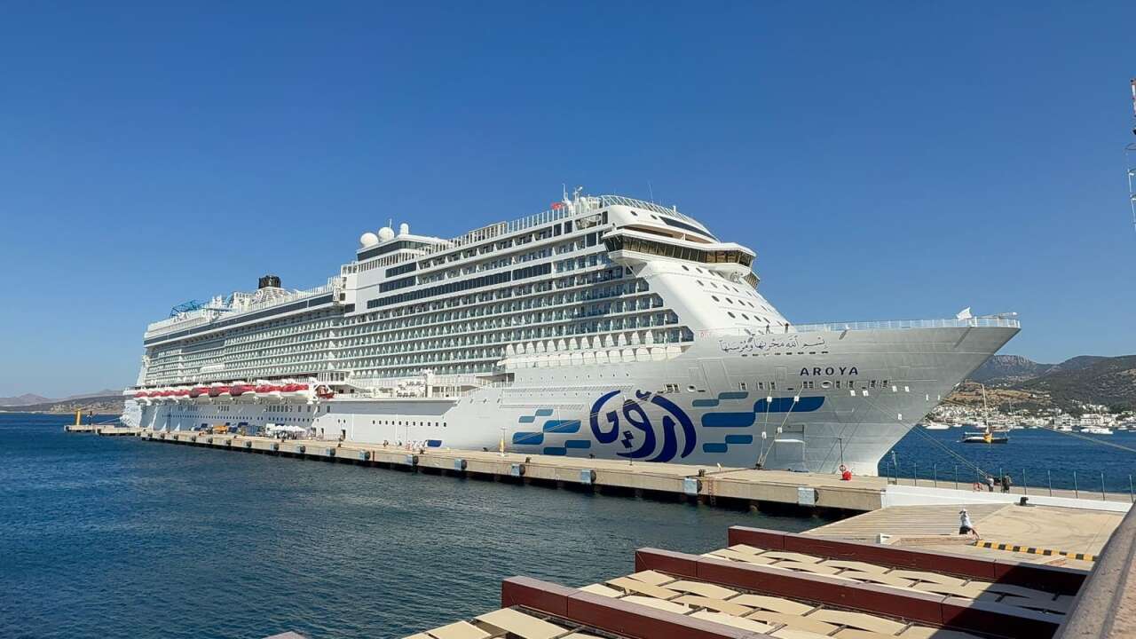 Rus Turistler Bodrum’u Sevdi: Son Bir Haftada 6 Binden Fazla Yolcu Geldi 1